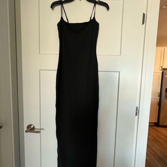 New sold out SKIMS Fits Everybody long slip dress - Picture 2 of 5